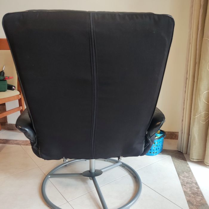 Poltrona IKEA em pele