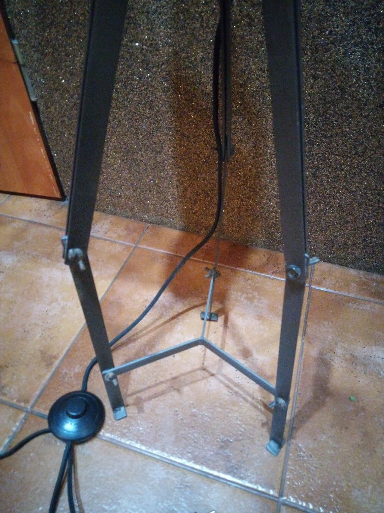 Lampa stojąca loft tuba regulowana