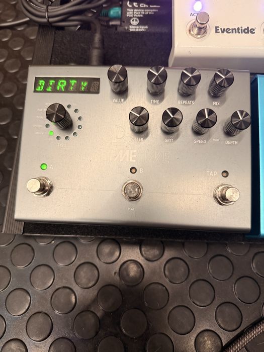 Strymon Big Sky e Timeline