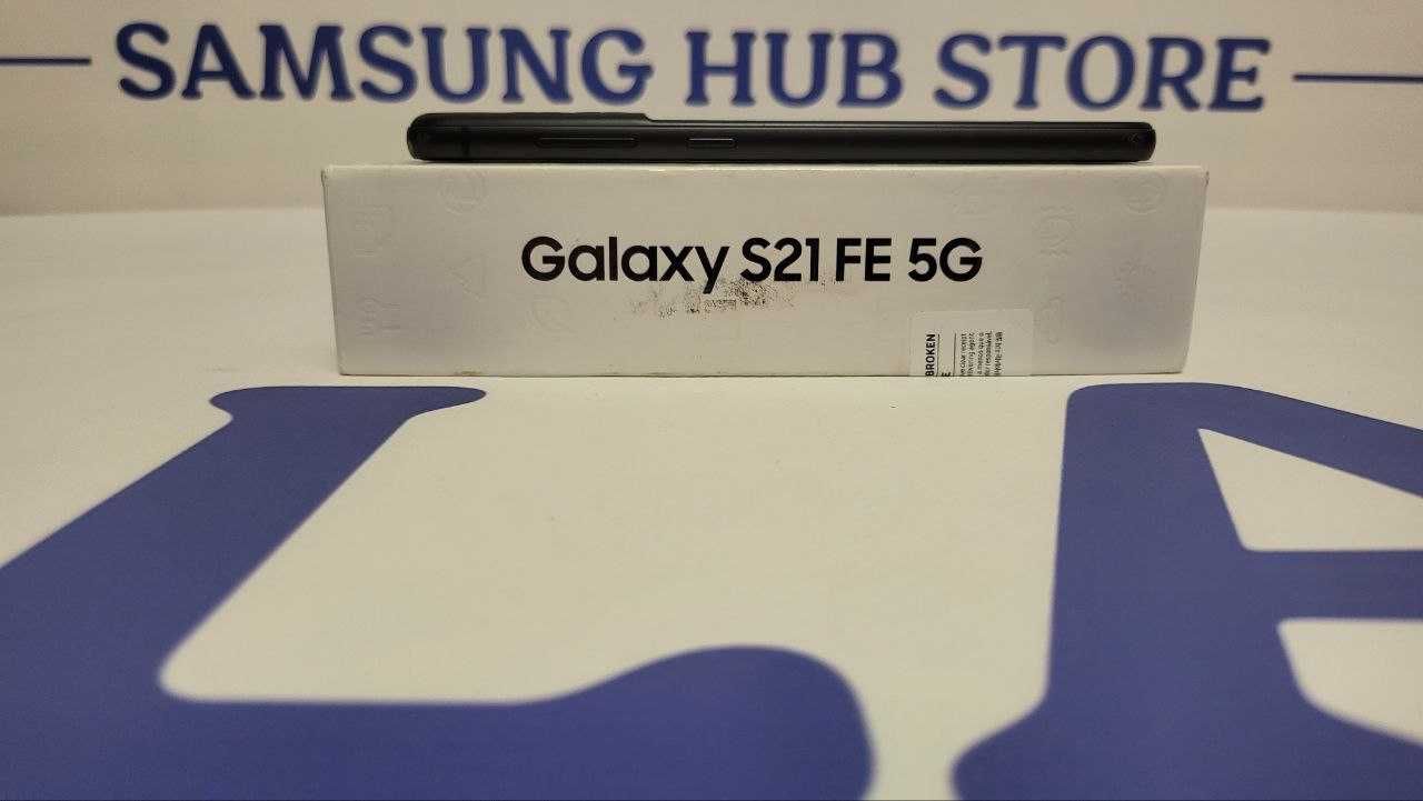 Samsung Galaxy S21 FE 6/128 в різних кольорах