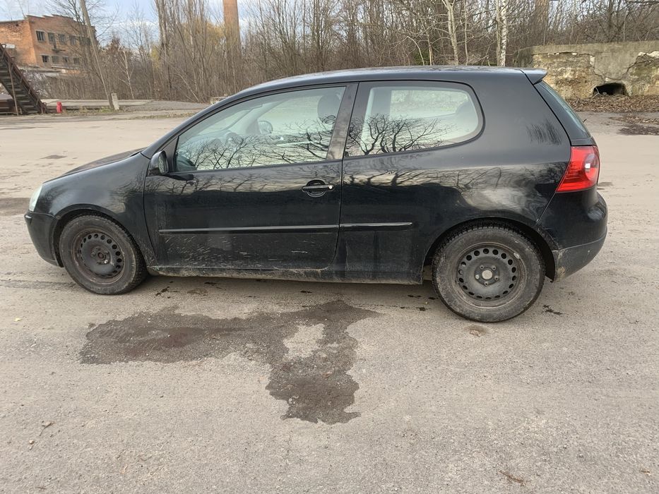 Продам гольф 5 1.9 TDi