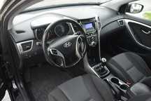 Hyundai I30 1.4B Klima/ Grzane Fotele/ Pdc/ 2 Kpl Kół/ Oryginał Lakier Sprowadzony