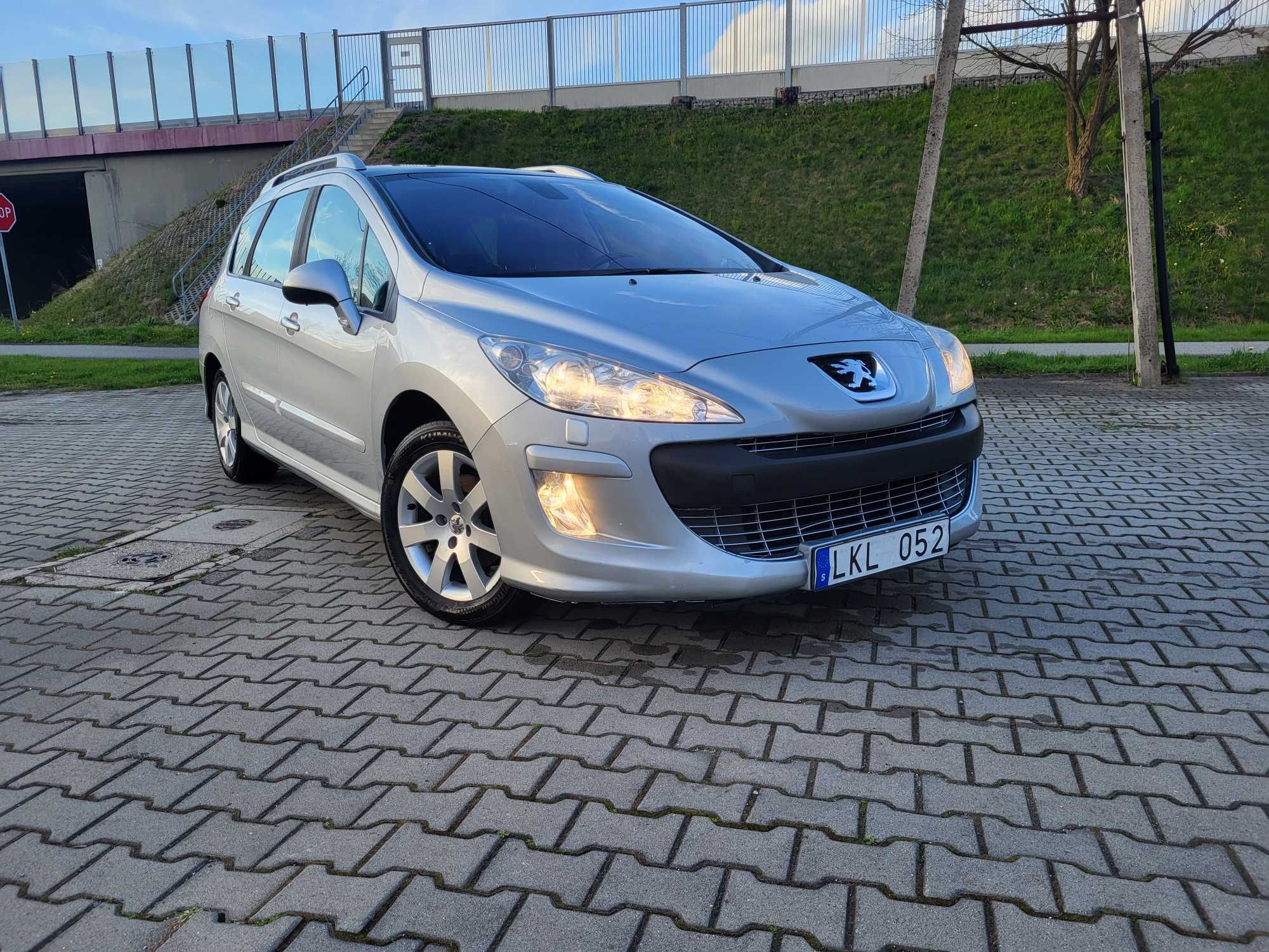 Peugeot 308 SW 7-Osobowy Panorama 1.6Hdi 127tyś km Stan Bdb !!