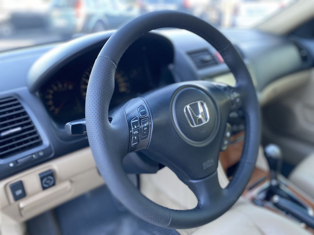 Honda Accord 2006 рік 2.0 бензин автомат