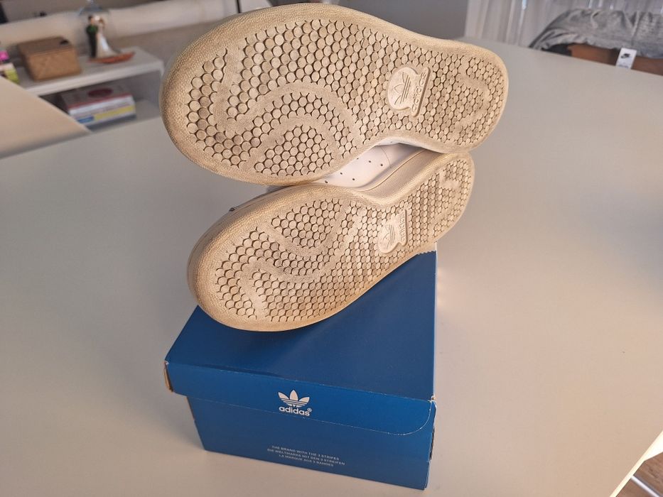 Ténis adidas stan smith