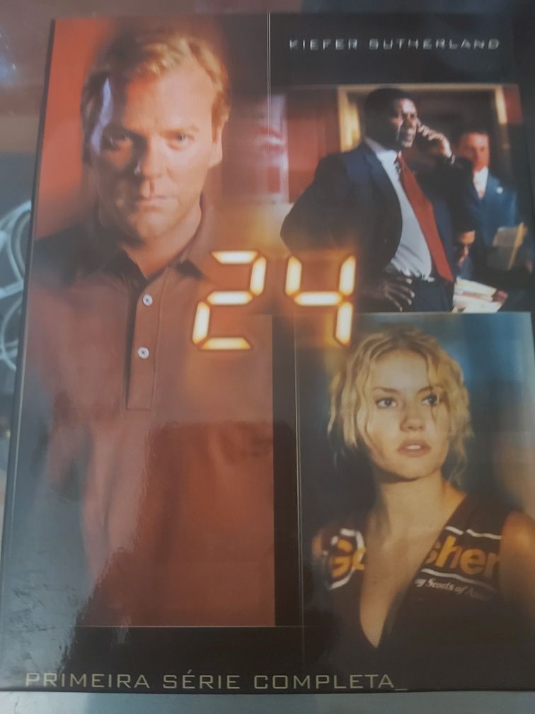 TROCA - Série 24 8 Temporadas  Edição Colecionador + 24 Redemption