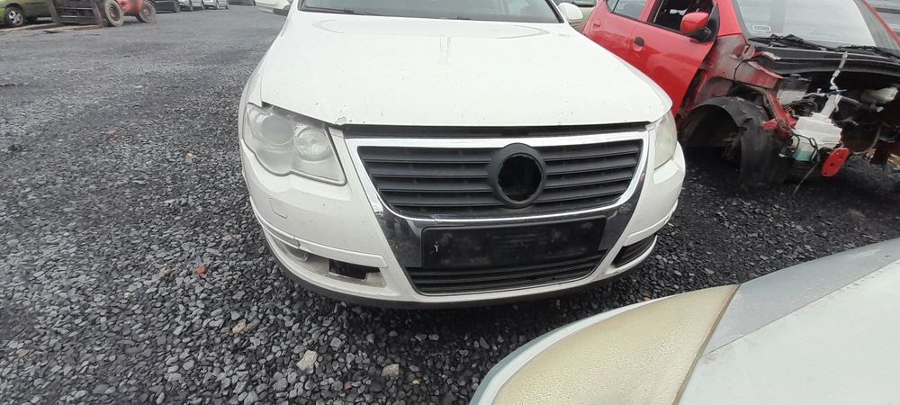 VW PASSAT B6 KOMBI ZDERZAK PRZEDNI PRZÓD KOMPLETNY LB9A 85/7