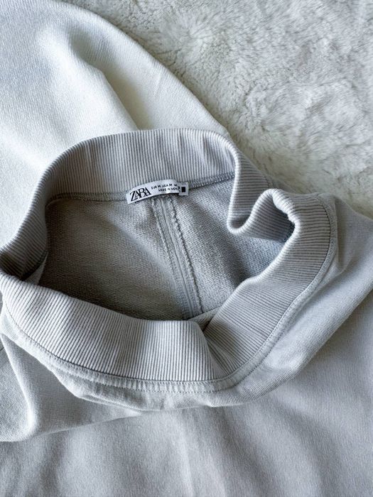 Сіра спідниця Zara Розмір М