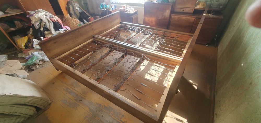 Łóżko PRL i szafki nocne OKAZJA