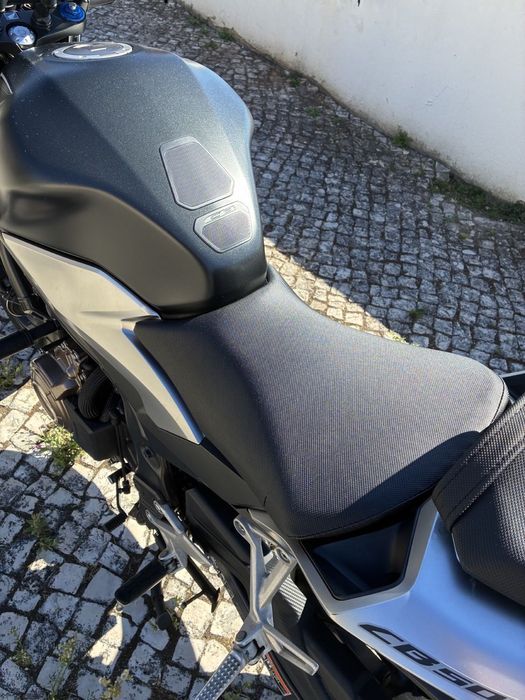 Honda CB500F 2021