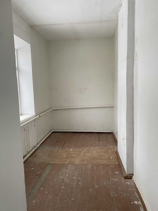 Комерційне приміщення 128м2 + гараж. 16 кВт, газ, вода. Ділянка 26 сот