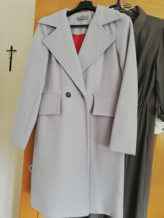 Płaszcz damski firmy PERTEVE roz 36
