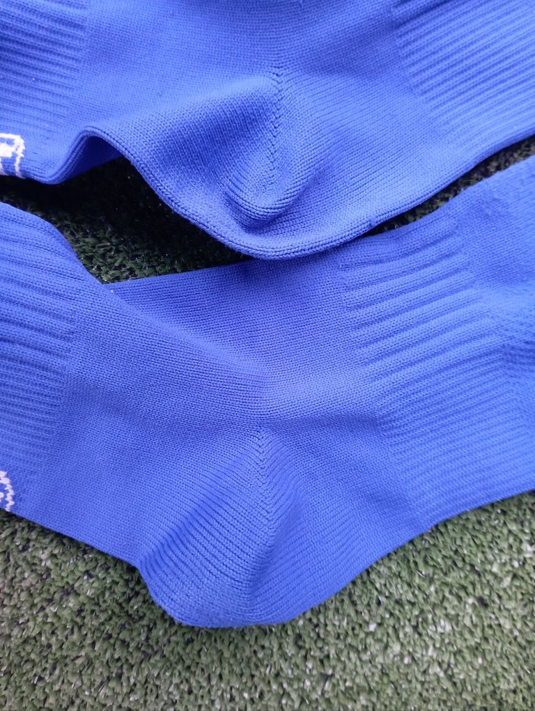 Чоловічі носки гетри футбольні adidas 4