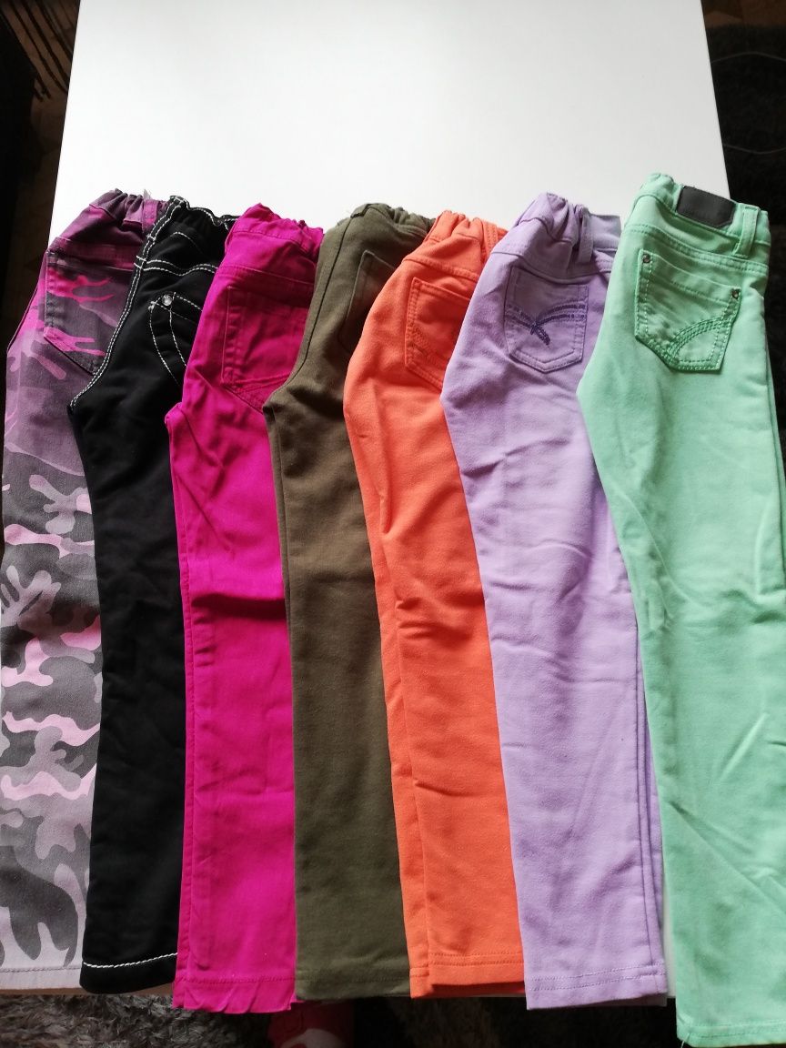 Spodnie dla dziewczynki 4-5 lat