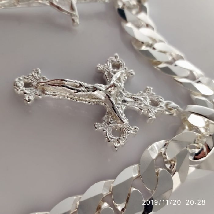 Krzyż duży 7/5 cm. 36,5 g .mega duża zawieszka