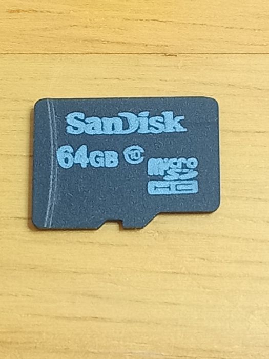 Карта памяти 64 гб SanDisk micro sd.