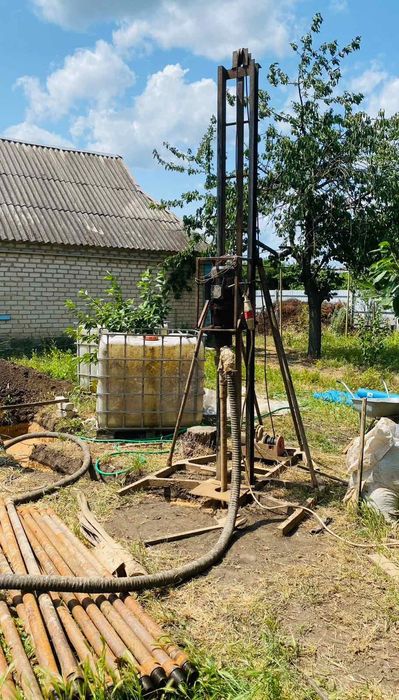 Бурение от 10 до 40м  Скважин