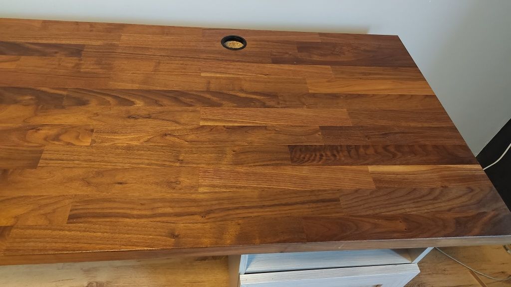 Biurko DYI Ikea KARBLY orzech/fornir + Komody