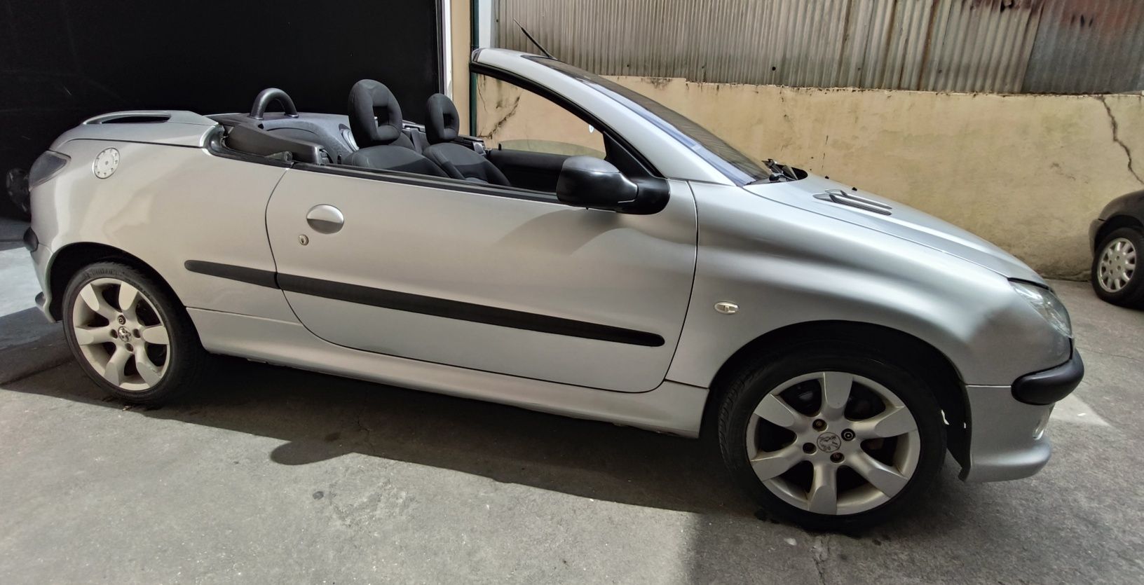 Peugeot 206 Cabrio 1.6 110cv impecável
