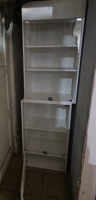 Шкаф витрина торговая с led подсветкой полочки