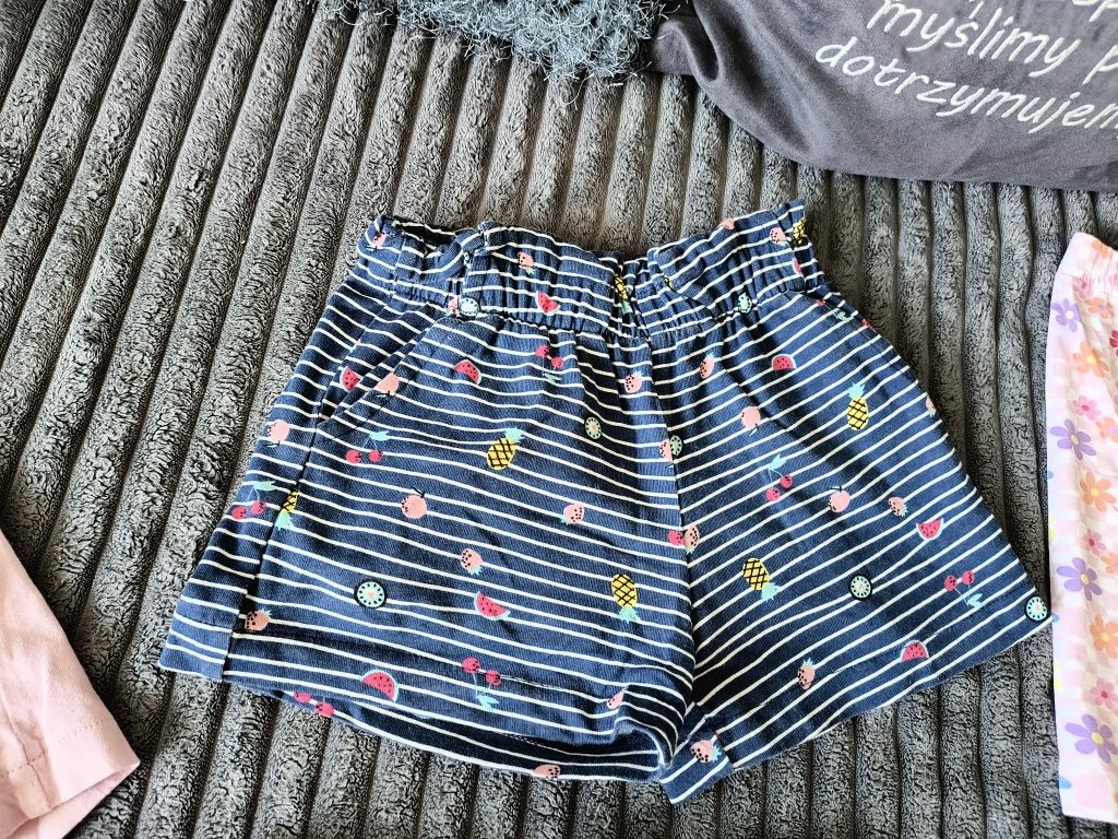 Krótkie spodenki 110 zestaw kik, Kaufland, tissaya