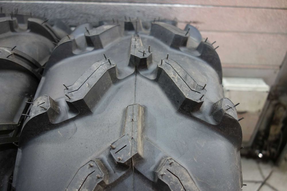 2x 26x9.00R14 Para opon do quada Polaris P-X-T USA 220/70R14 (F24)