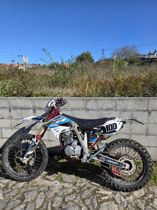 AJP 240 Extreme