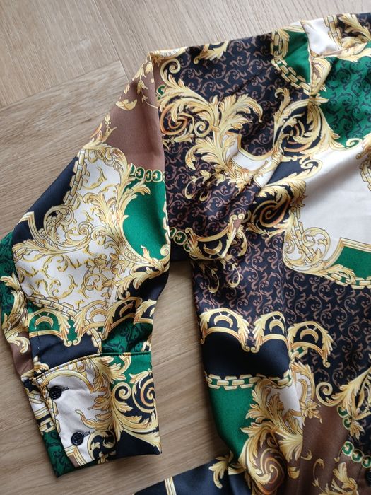 Satynowa krótka sukienka we wzory oversize elegancka lejąca się M 38