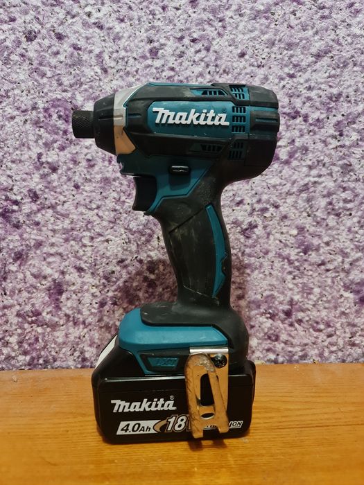 Продам акумуляторний імпакт Makita DTD 152