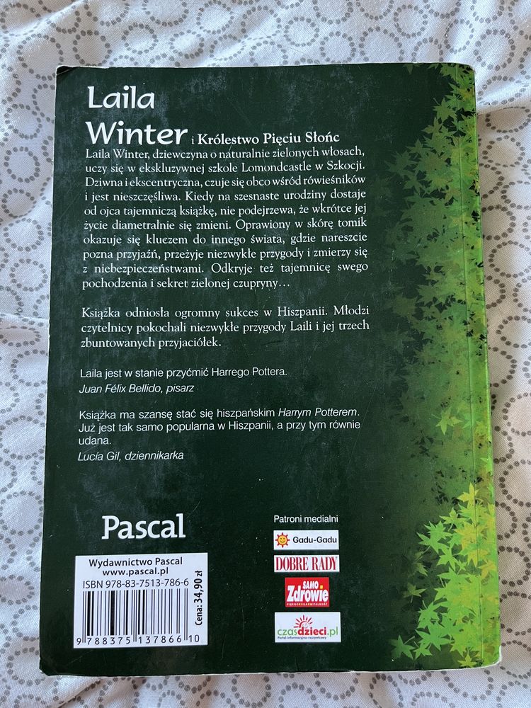 Książka „Laila Winter i Królestwo Pięciu Słońc” -