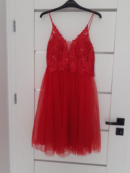 Sukienka tiulową S-m