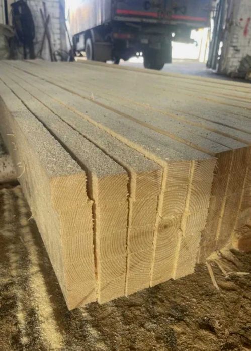 Купити брус 100×100 та інші розміри з нарізкою