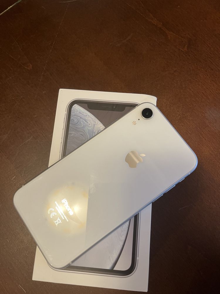 Iphone xr 64 white