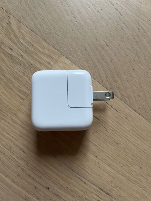Apple 12w USB Power Adapter ladowarka wtyczka USA