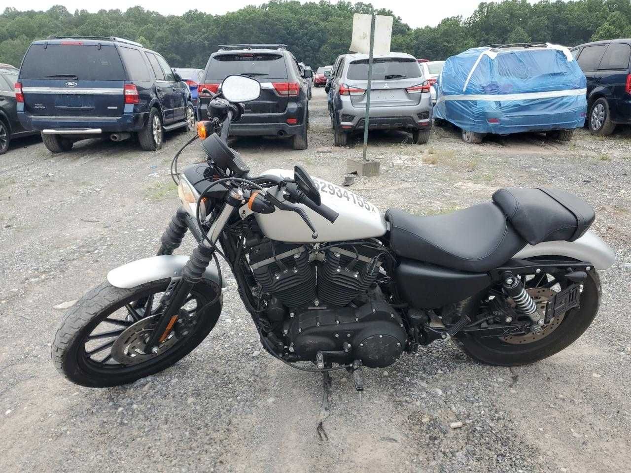 2009 Harley-Davidson XL883 N