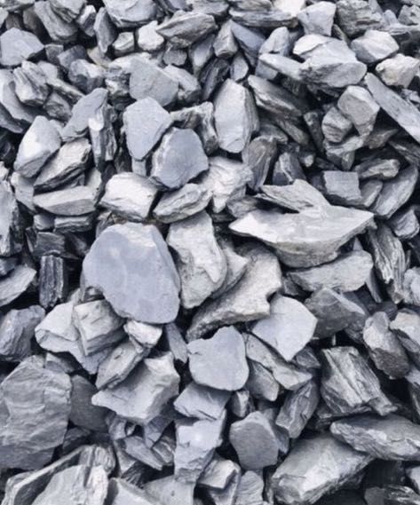 KORA KAMIENNA CZARNA Grys Łupek Antracytowy Kamień Ogrodowy Żwir