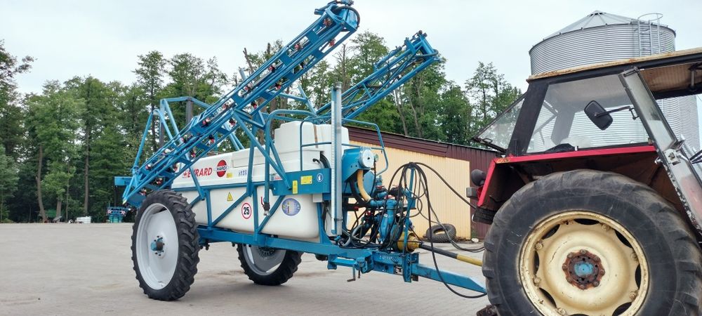 Opryskiwacz Evrard Hardi 3300L 21/18M
