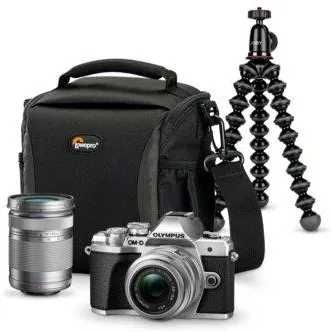 OLYMPUS E-M10 Mark III + EZ-M1442 IIR + ED 40‑150 R (przebieg 0!)