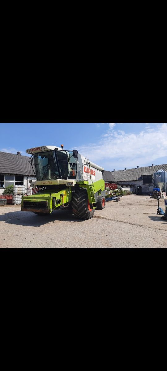 Kombajn CLAAS LEXION 450