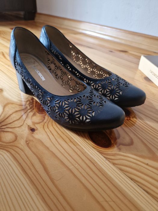 Czółenka granatowe Grodecki rozmiar 37