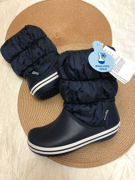 Зимние сапоги CROCS. Оригинал. Новые. W5