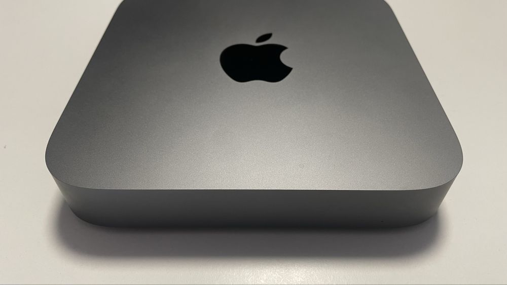 Komputer Apple MacMini i5 8GB RAM 512 GB SSD