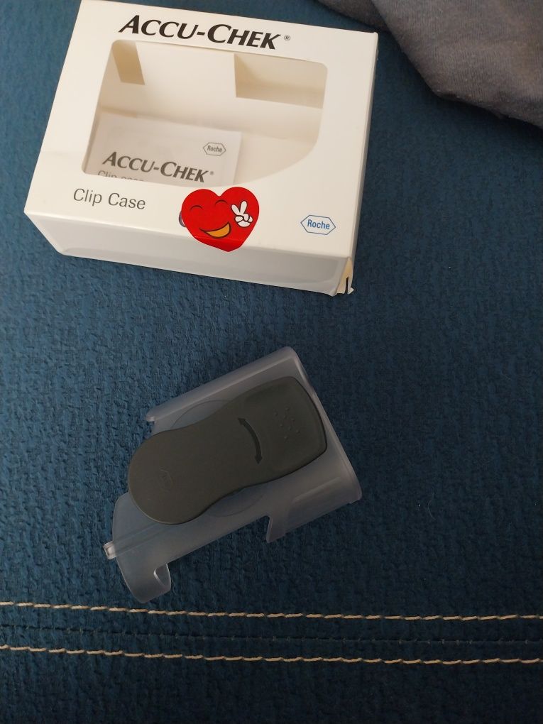 Klips Accu-chek  Combo - nowy