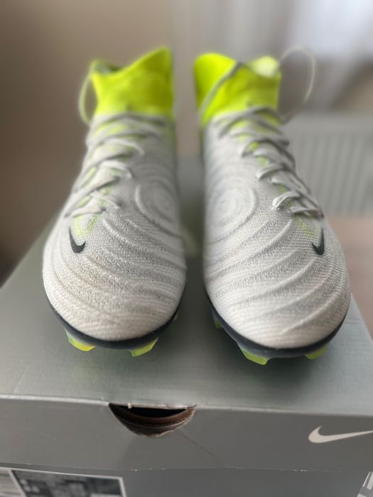 Nike Phantom Luna II ELITE FG 41/26.5cm