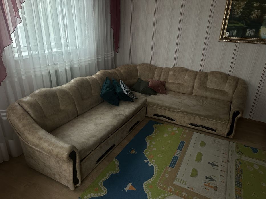 Диван кутовий великий
