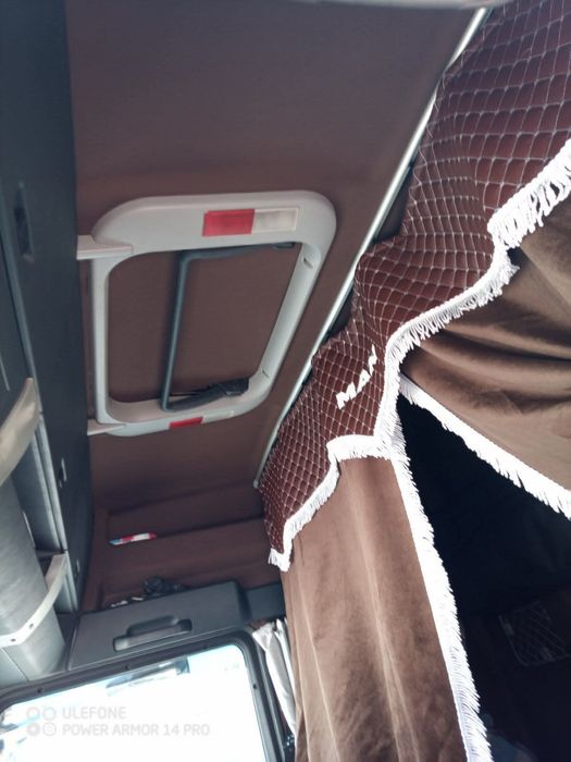 Перетяжка фур автосалонов химчистка