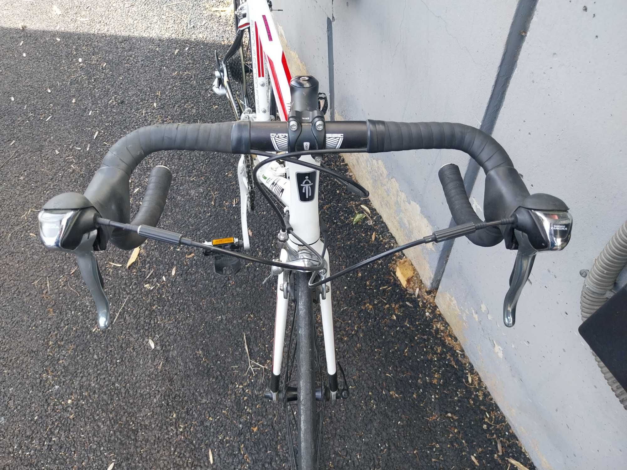 Bicicleta de estrada para criança