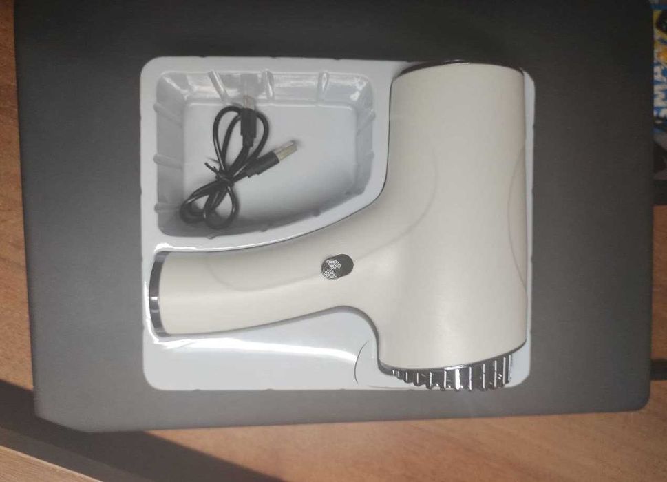 Фен  бездротовий  акумуляторний для сушиння волосся іонізація повітря