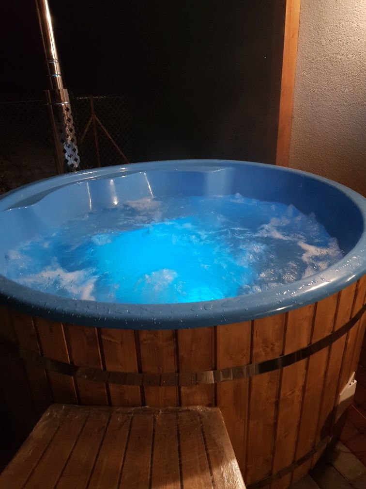 Wolny termin 22.06- 1.07 Balia z Jacuzzy,basen, domek całoroc
