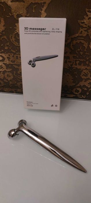 3D массажер для лица новый